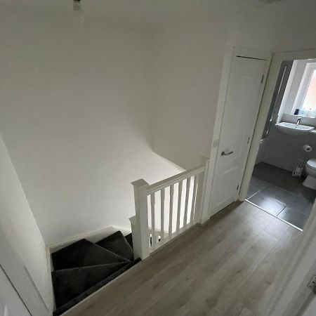 מנצ'סטר Modern Room With Huge Bed - Walk To City Centre! מראה חיצוני תמונה